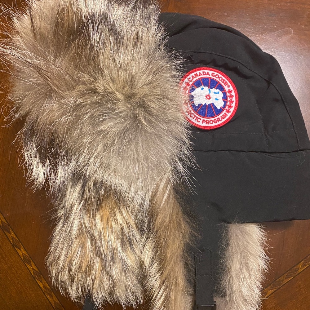 Canada goose avaiator hat